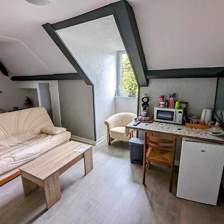 Chez Madame Loic Bed & Breakfast Fere-Champenoise ภายนอก รูปภาพ