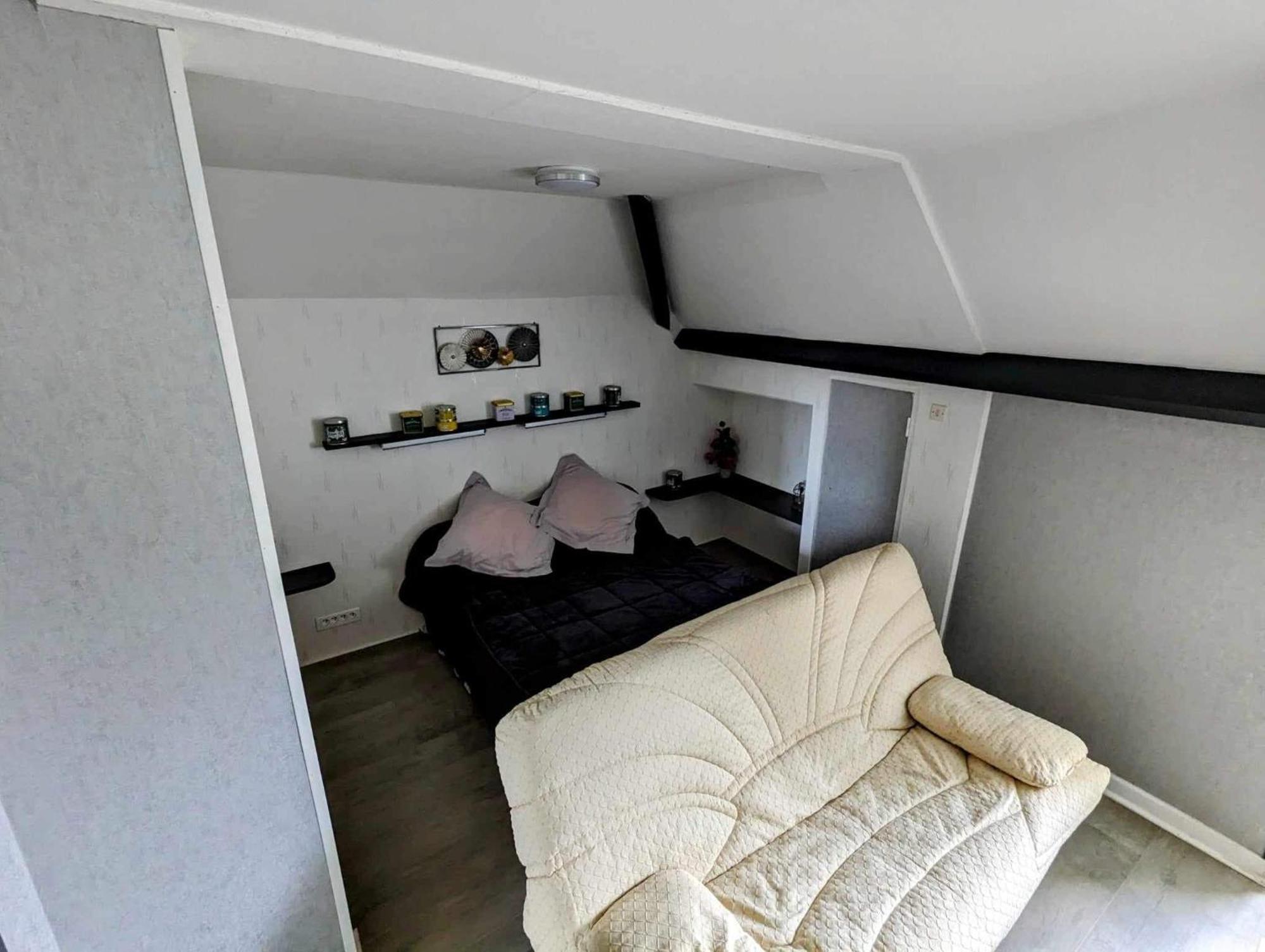 Chez Madame Loic Bed & Breakfast Fere-Champenoise ภายนอก รูปภาพ